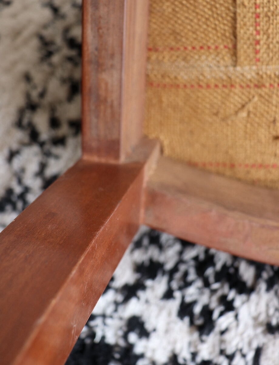 Chaise en acajou et cuir de style Consulat-Empire