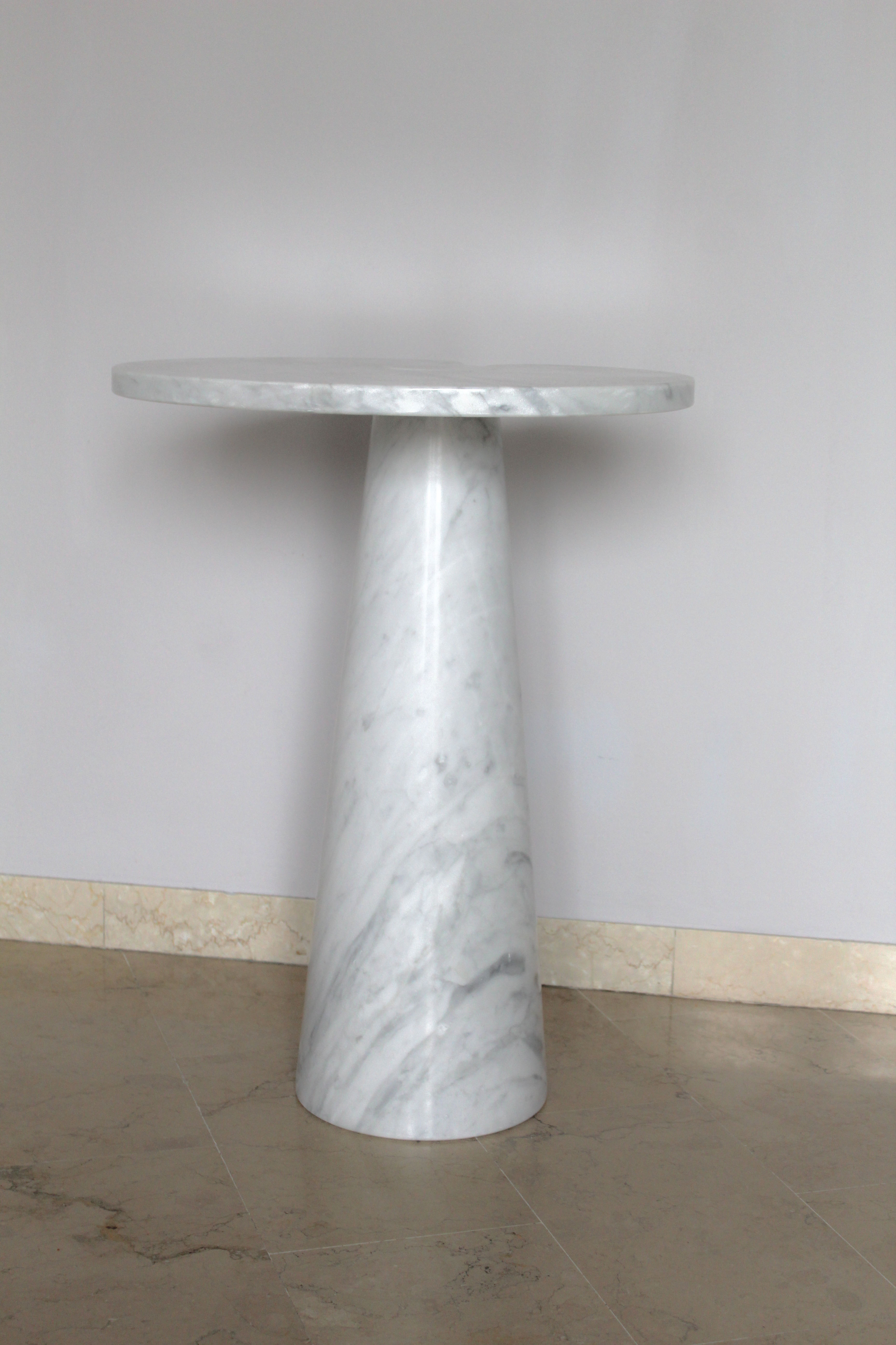Angelo Mangiarotti coffee table in Italian Carrara marble, Eros series, Italy 1970s
