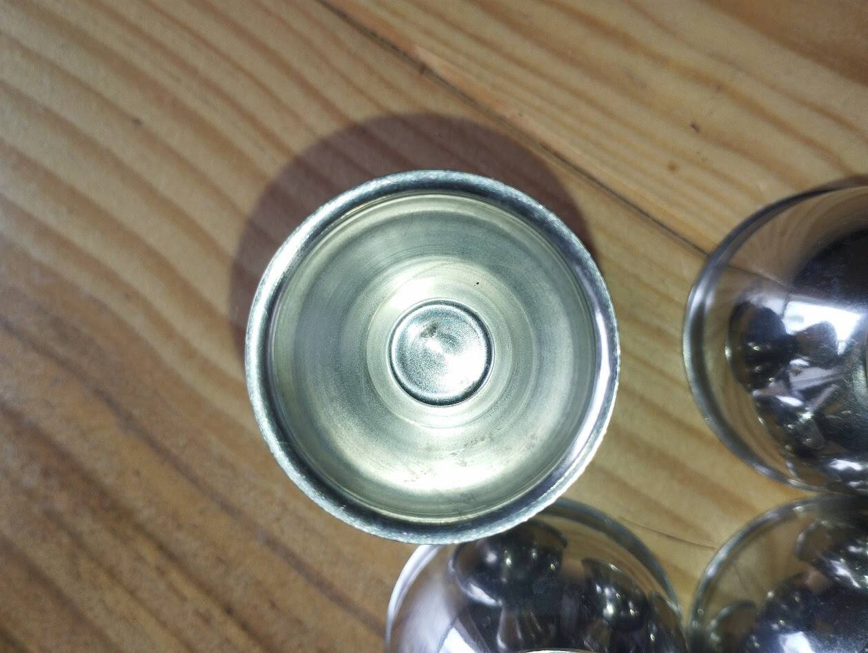 Set of 4 silver-plated egg cups – 1960s