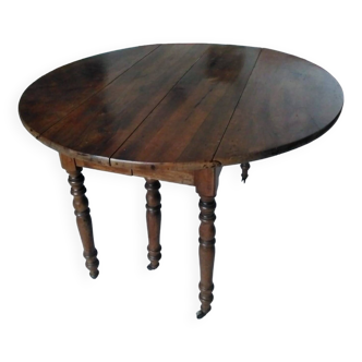 Louis-Philippe solid walnut extendable round table