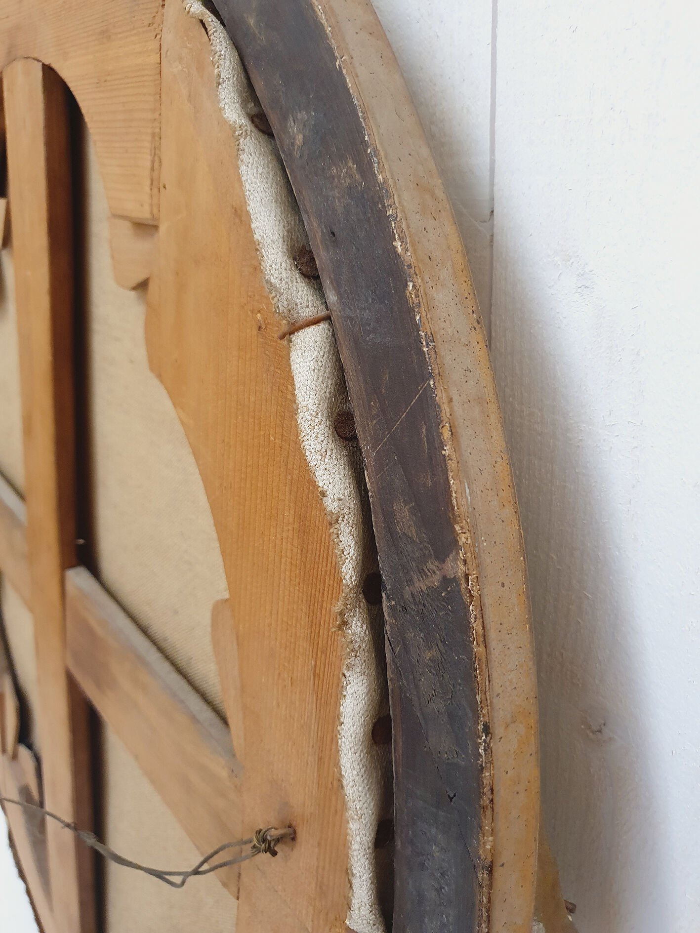 Oil portrait on canvas carved wooden frame