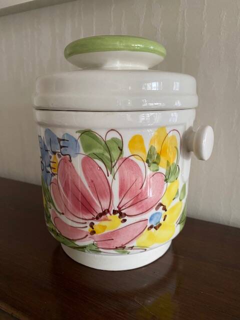 Ashtray / Table bin from the 1980s.