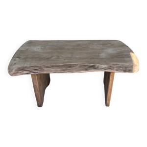 Table basse en noyer
