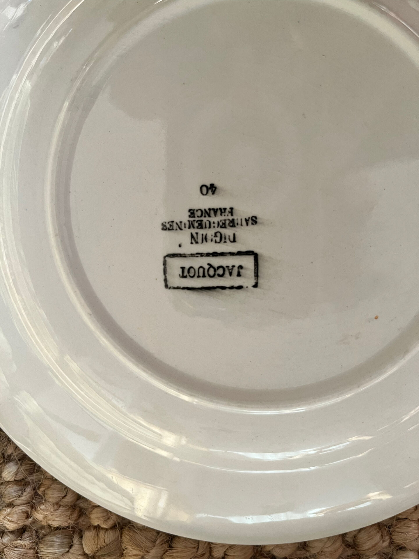 7 dessert plates