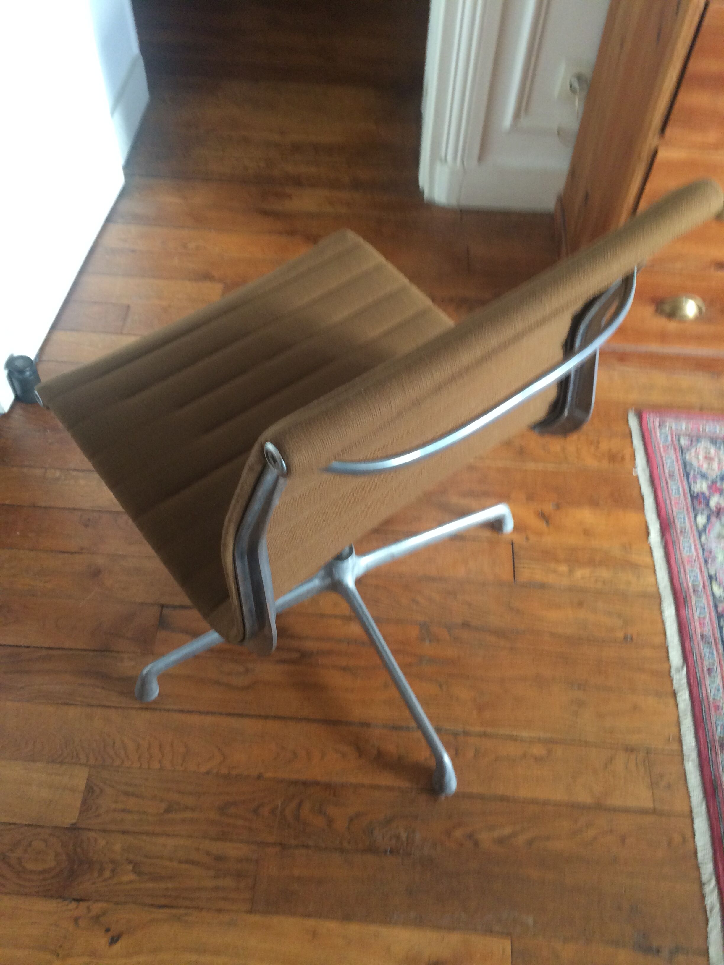 Eames chair, Herman Miller edition