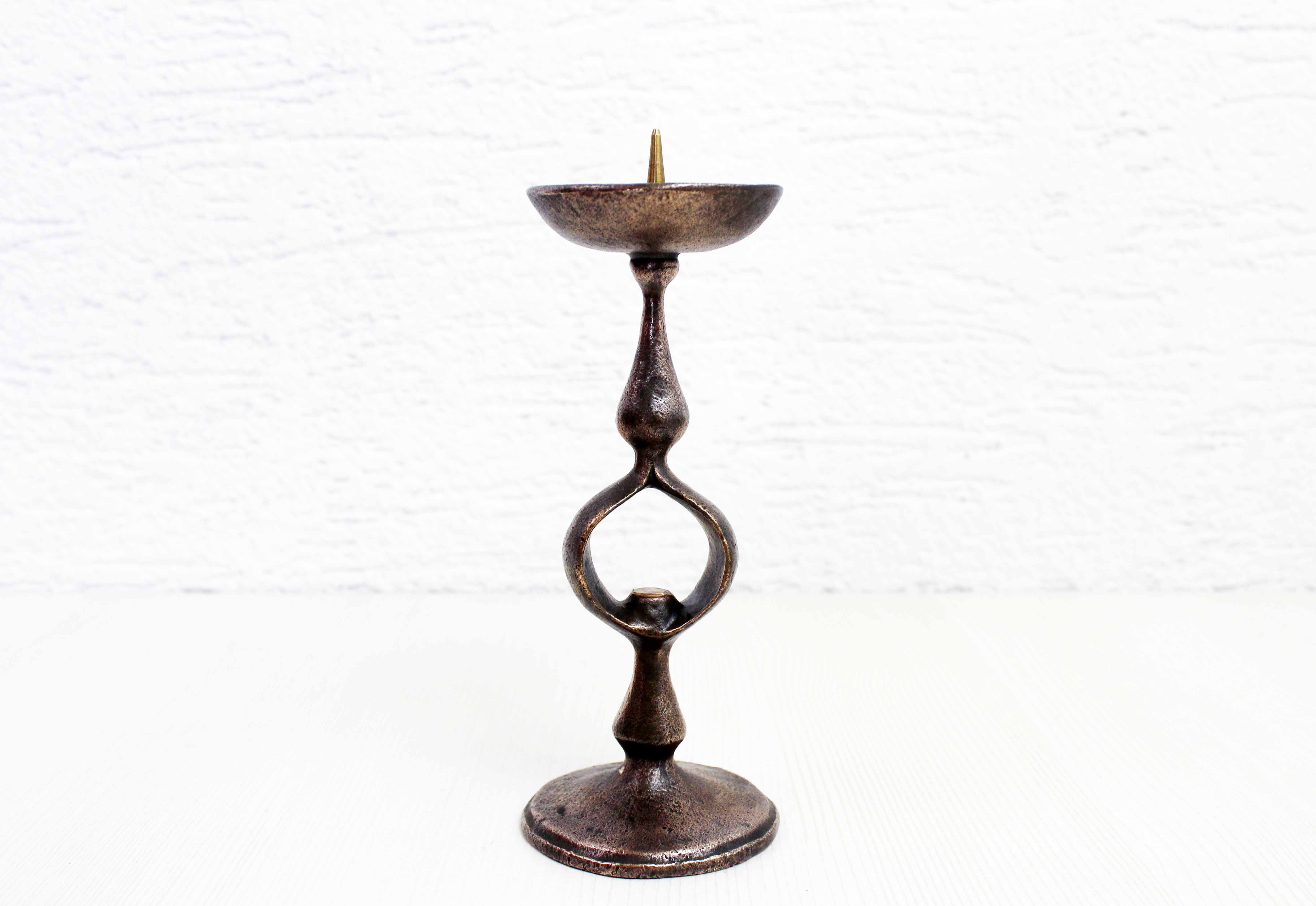 Candlestick spade bronze candle