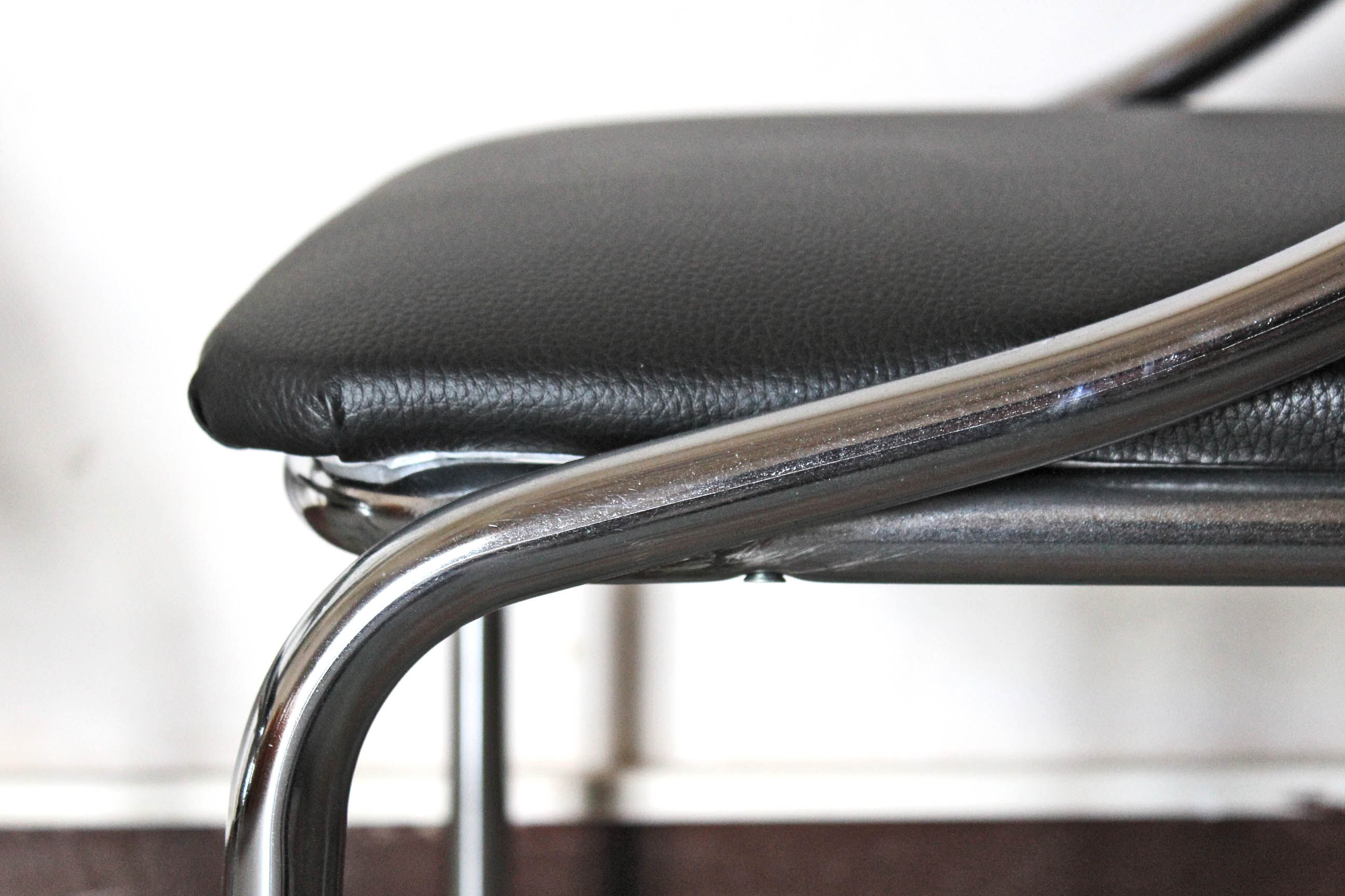 Chromed vintage dining chairs 1970