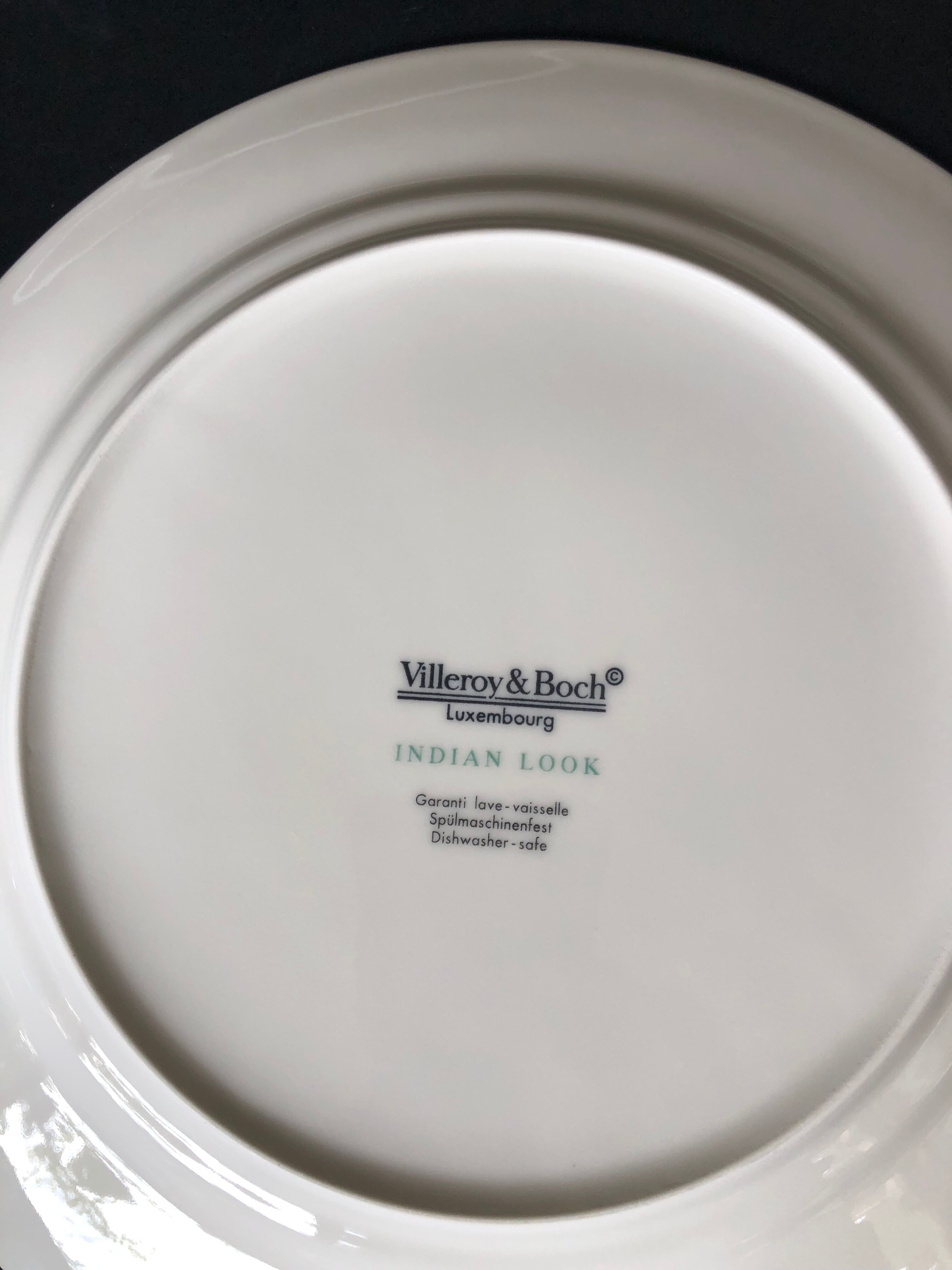 Six large porcelain plates Villeroy and Boch