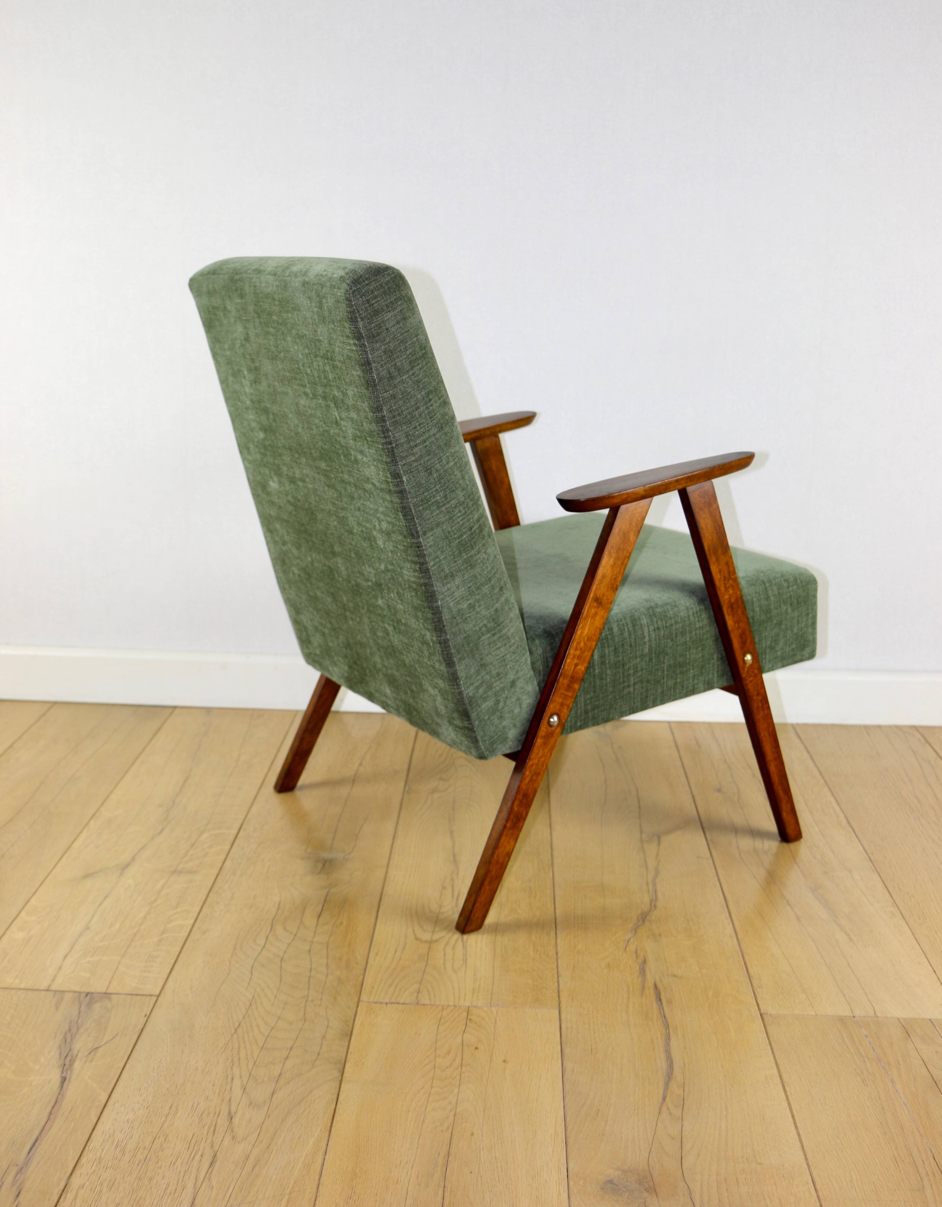 Classic green olive structural armchair like Chierowski