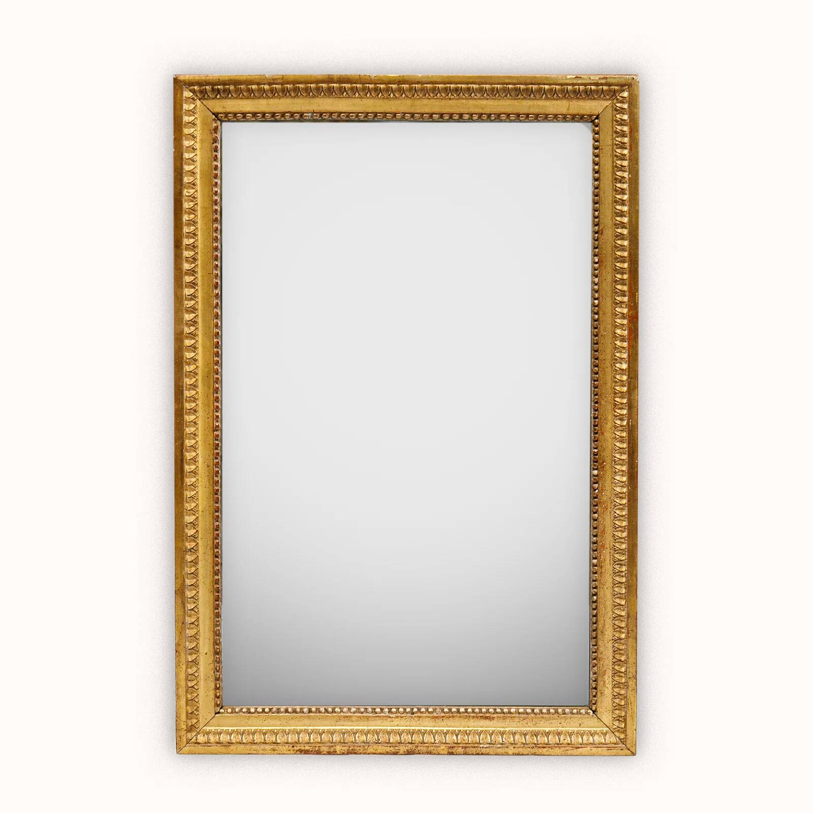 Miroir rectangulaire de style Louis XVI avec verre renardé