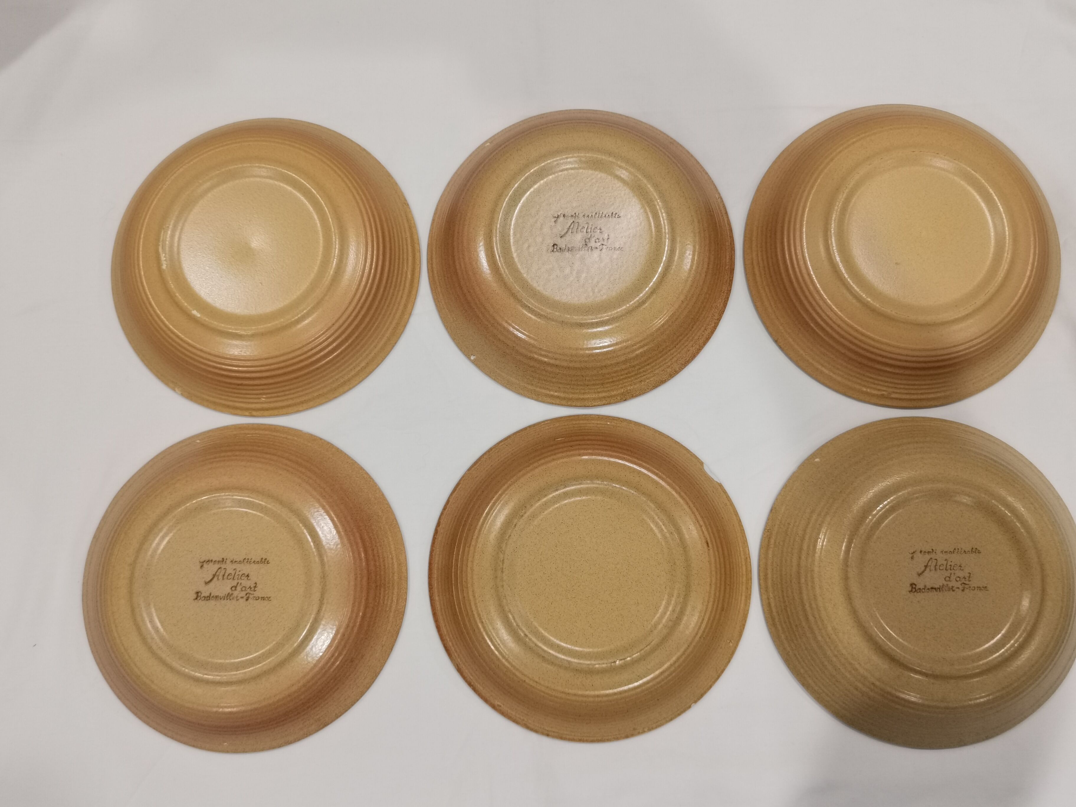 Hollow plates of the Ateliers d'Art Badonviller