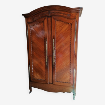 Côtes d'Armor wardrobe in cherry wood