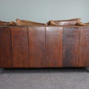 Contemporary classic sofa in sheepskin 2.5 seats