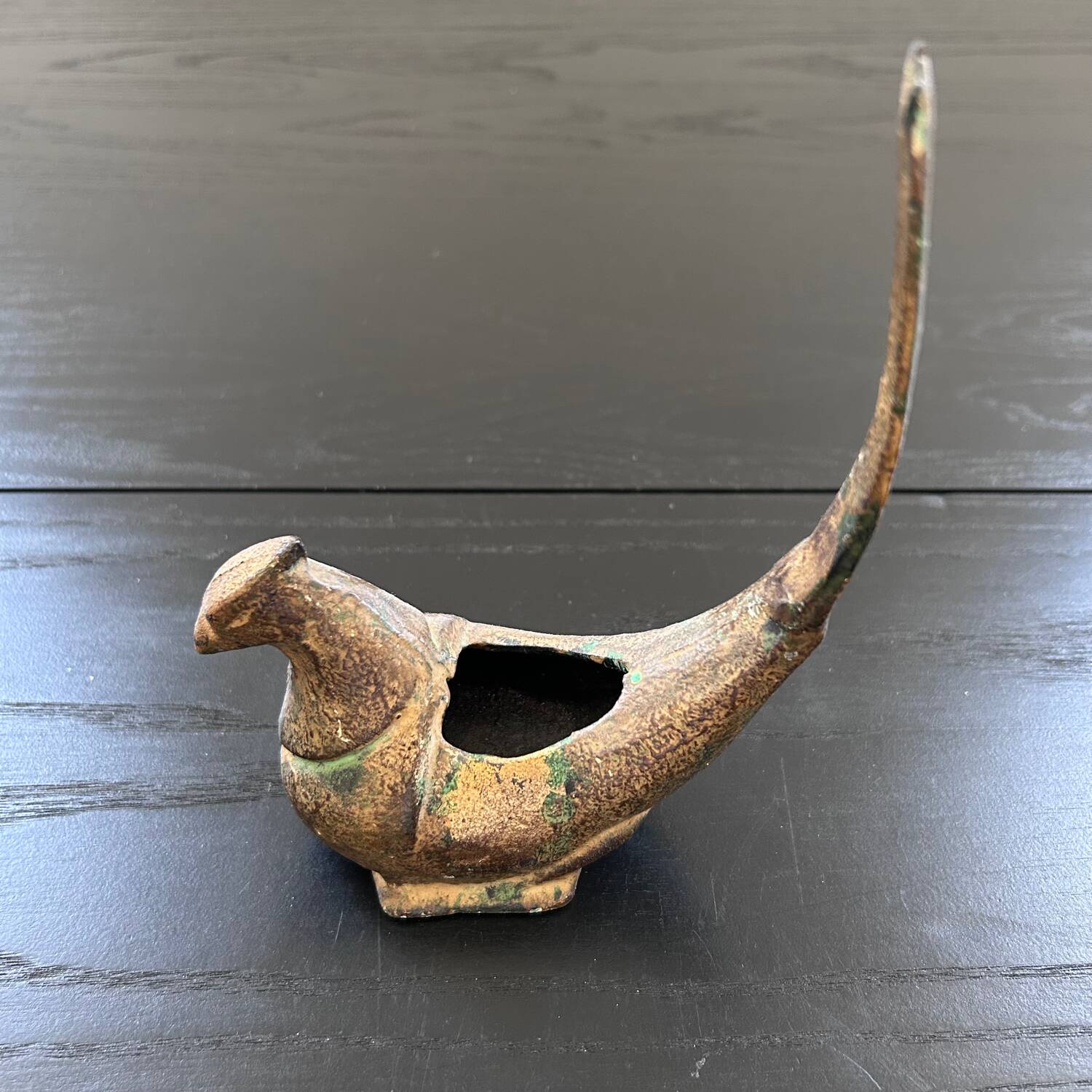 Zoomorphic ashtray in patinated bronze