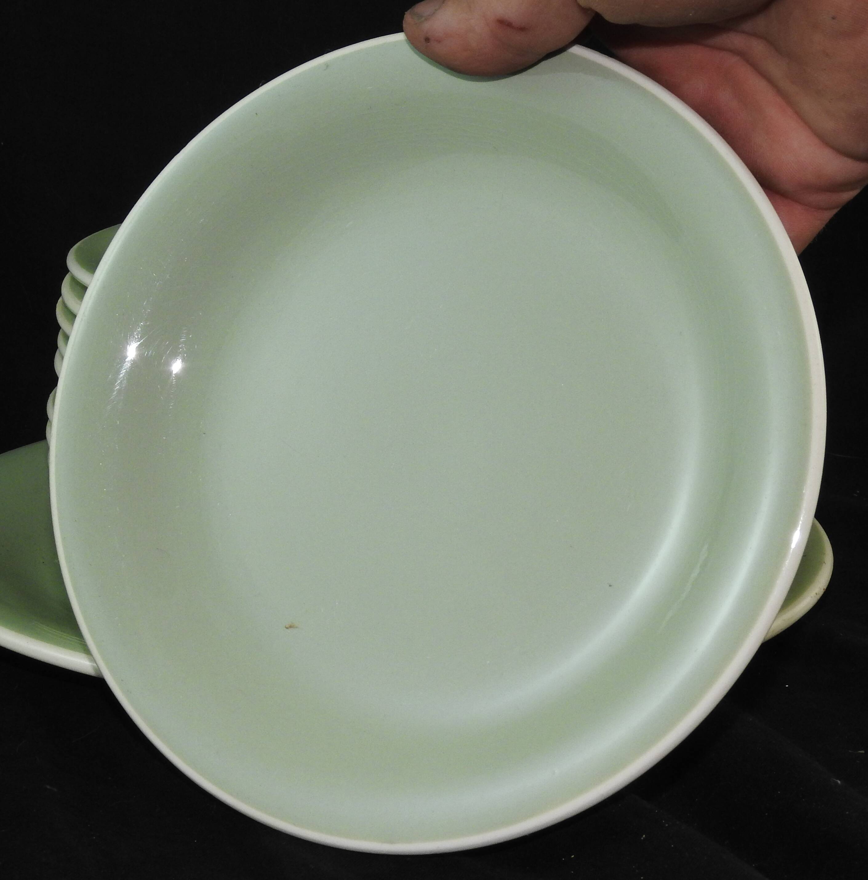 Service à dessert en faience de villeroy et boch model mettlach 12 assiettes et un plat