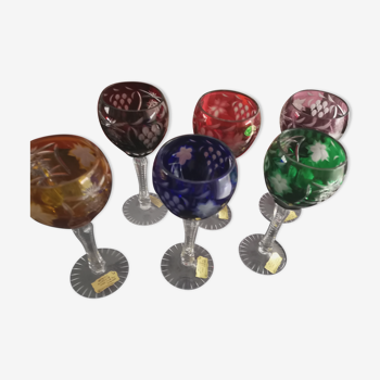 6 verres à vin couleur Roemer cristal