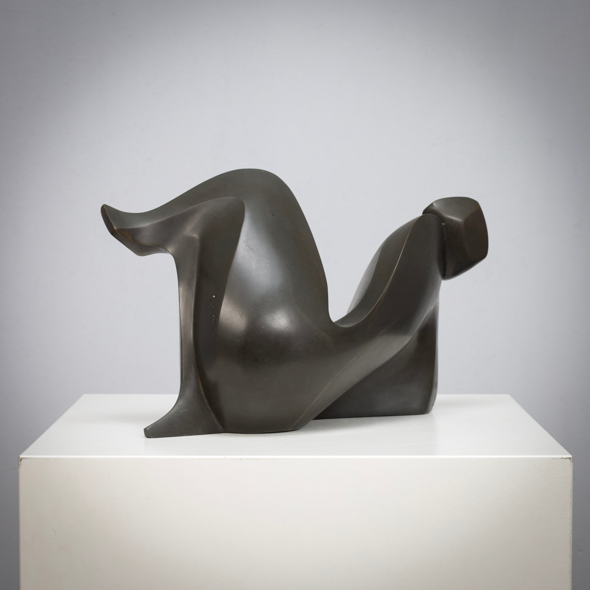 Abstract bronze female sculpture by Francine Govers, 1990s