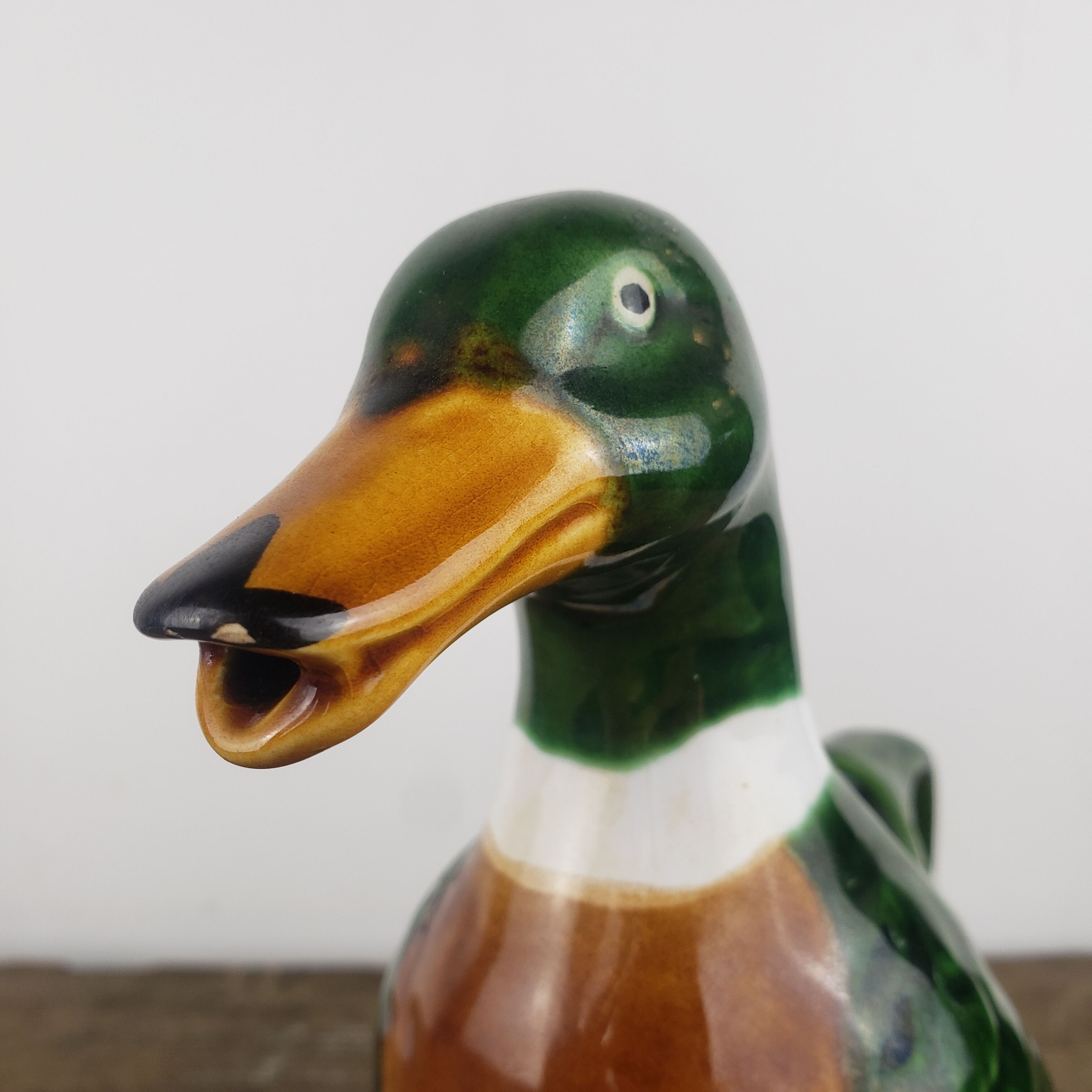 Decanter in the shape of a duck