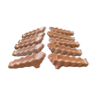 Set of 10 porcelain knife holders