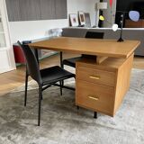 Renovated vintage desk with 2 drawers