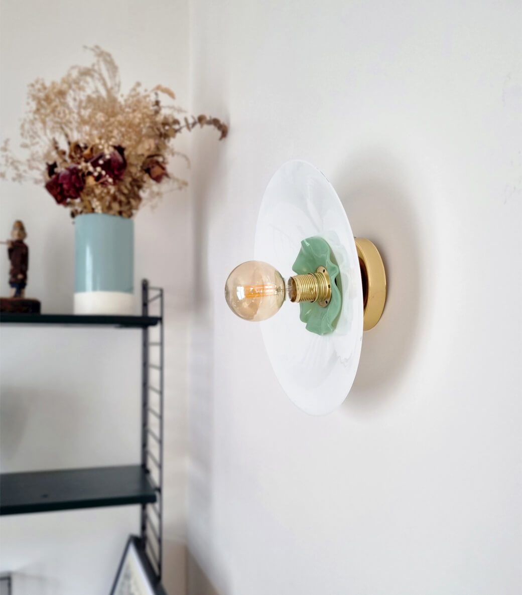 Opaline wall lamp