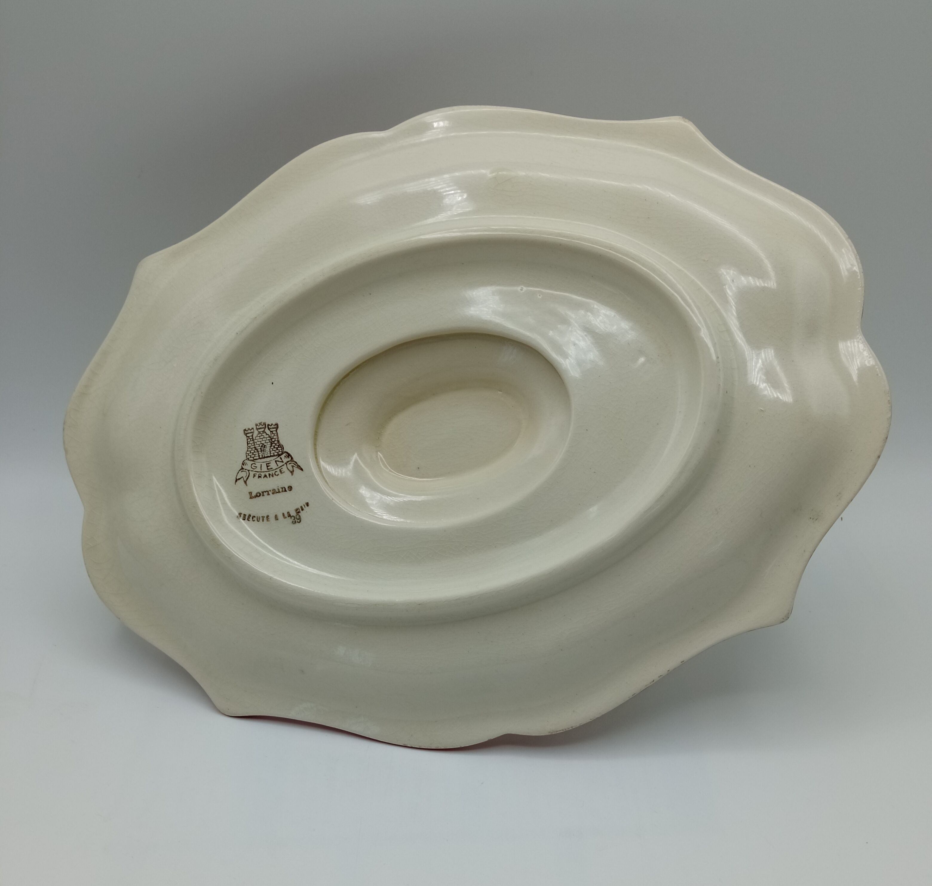 Saucière en faience de Gien model Lorraine