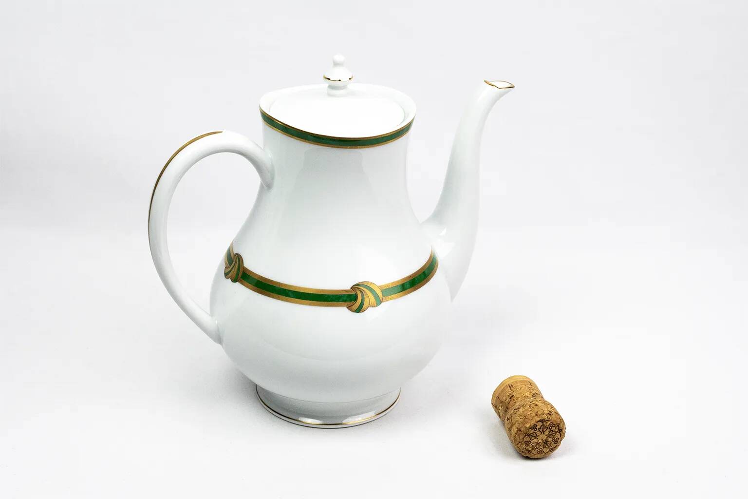 Christofle Paris – Teapot in porcelain, Green Ribbon model