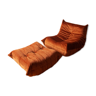 Togo armchair and footstool model designed by Michel Ducaroy 1973