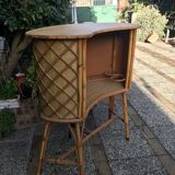 Rattan bar