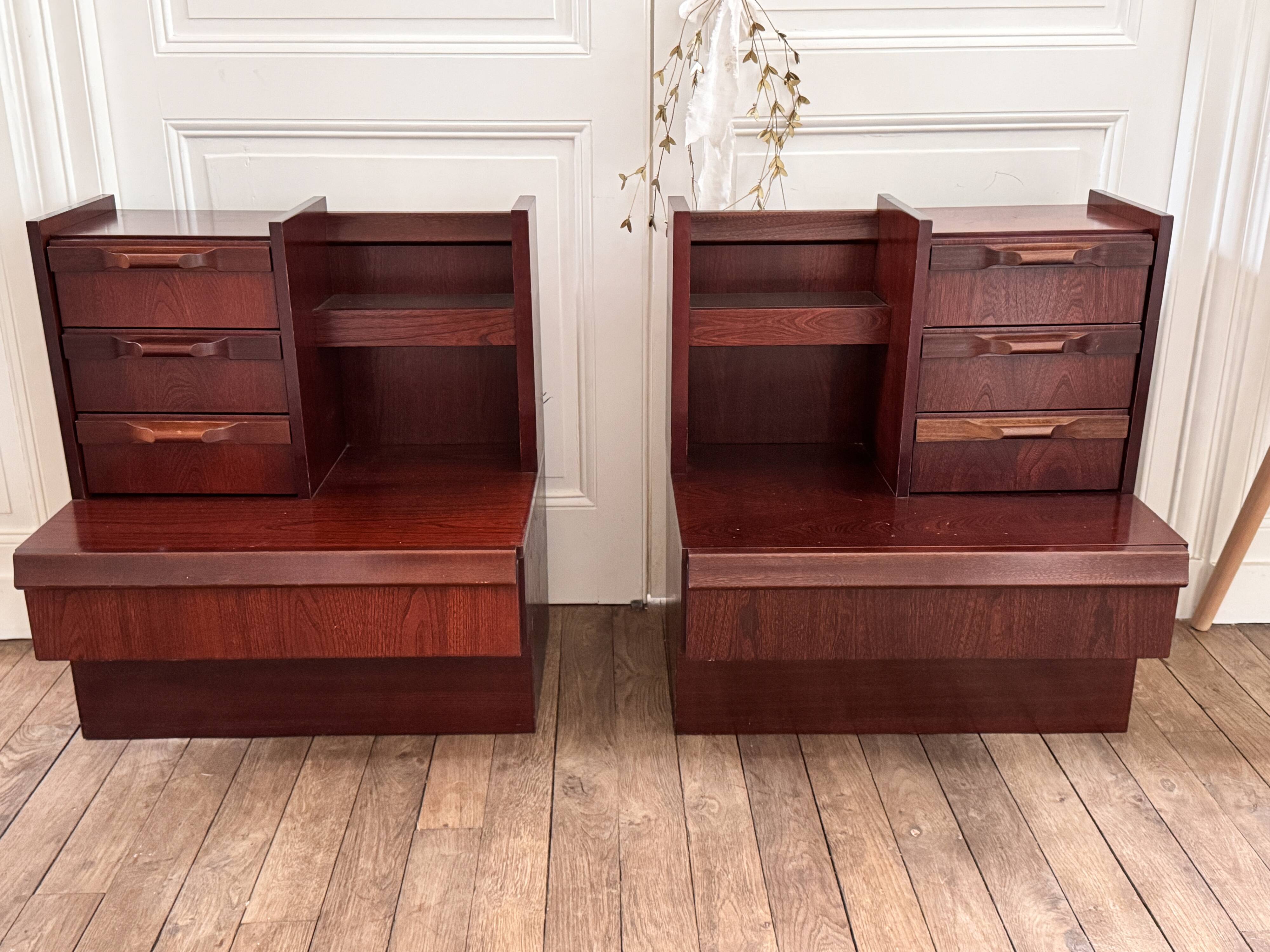 Paire de chevets mid century Roche Bobois vintage avec éclairage intégré