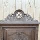 Bonnetiere - Armoire bretonne en chêne massif sculpté