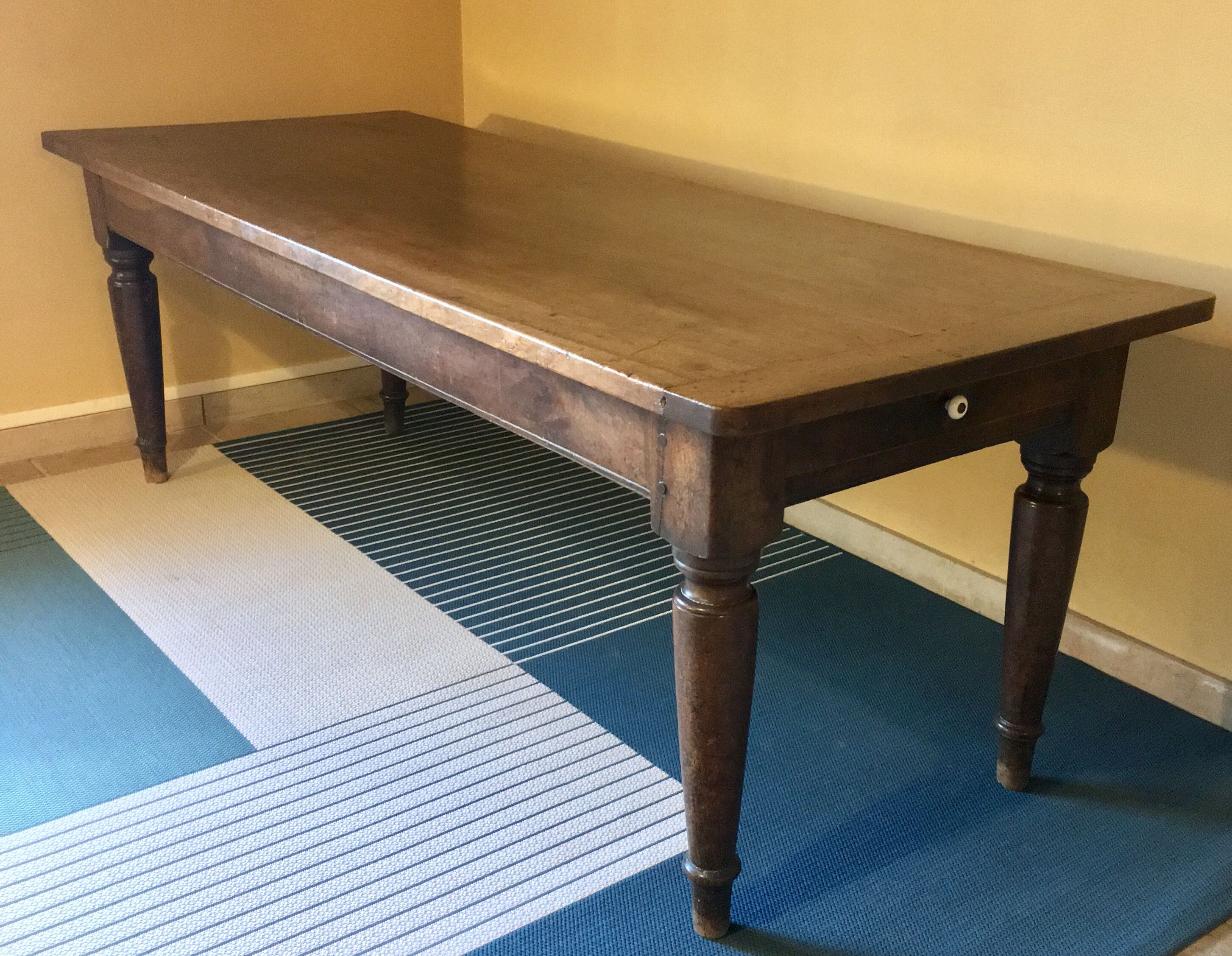 19th farm table 10 covers