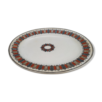 Vintage oval dish in English earthenware