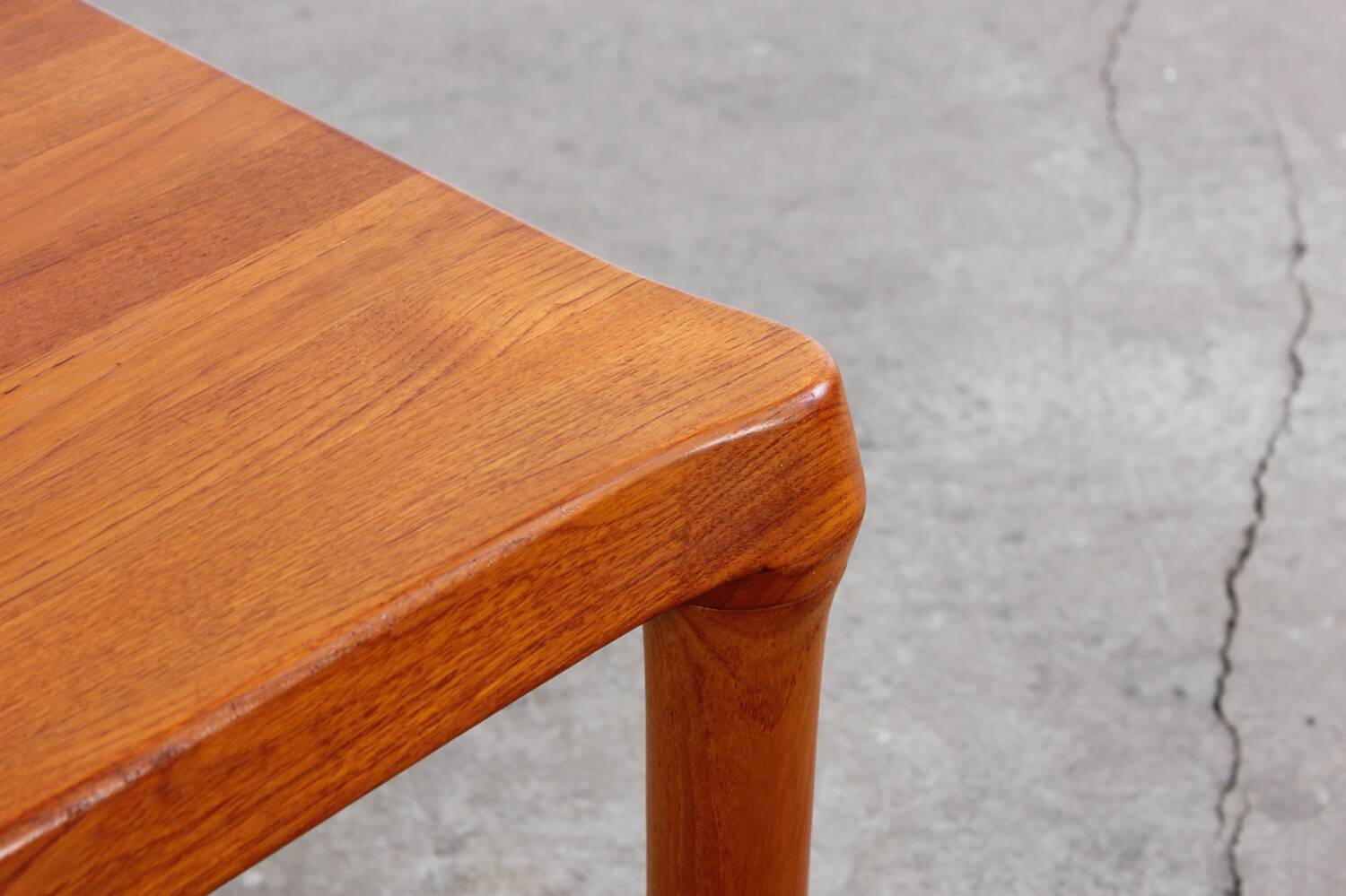 Dänischer Teakholz Coffeetable John Bone GUDME Vintage Couchtisch