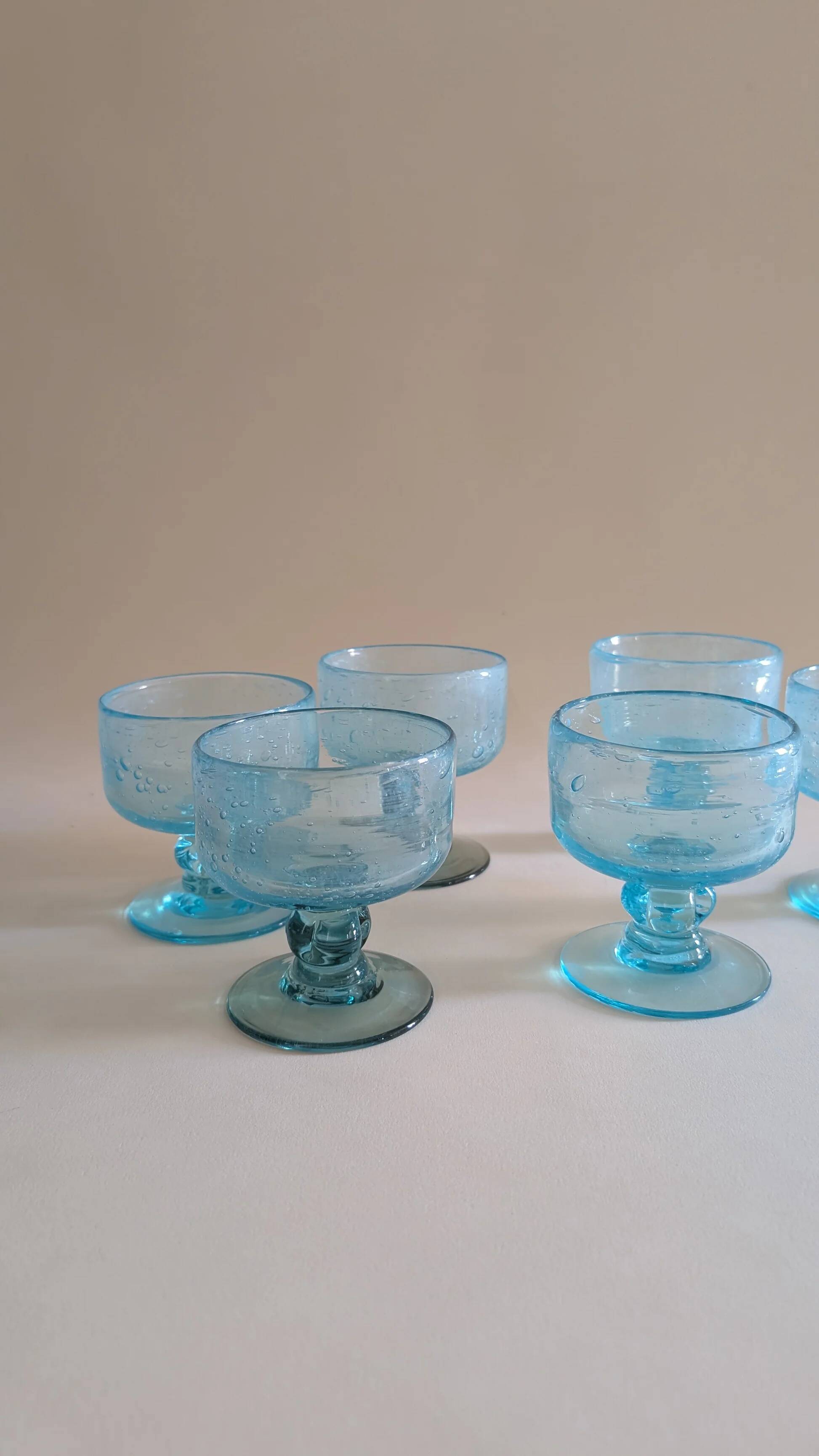 Ensemble de 6 coupelles en verre bullé bleu