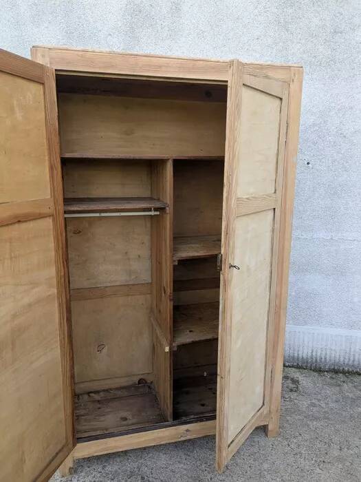 Parisian wardrobe in natural wood