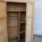 Parisian wardrobe in natural wood
