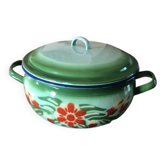 Soupière en tôle émaillée