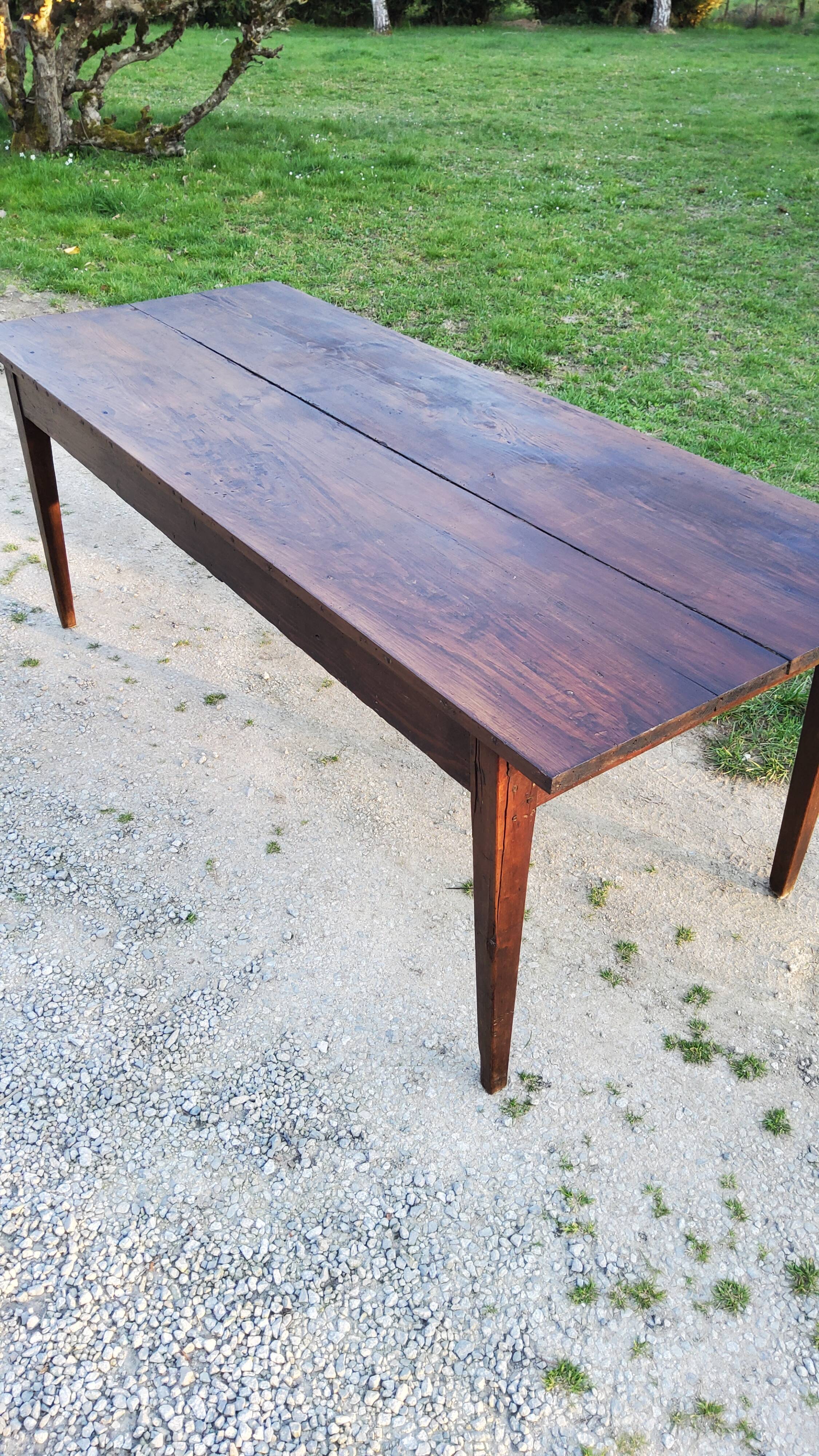 Farmhouse table XIXth century 196cm spindle feet