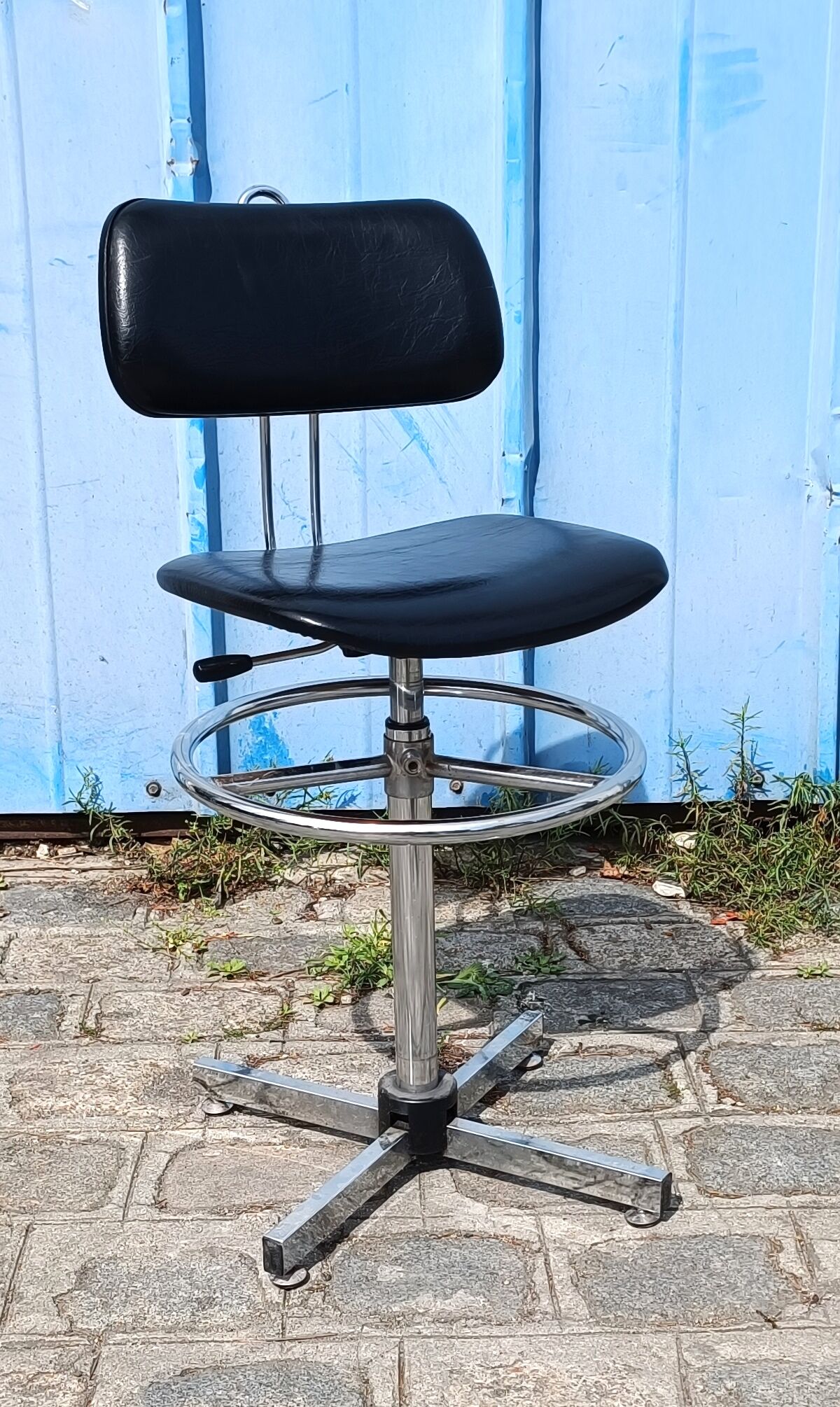 Industrial laboratory seat, Kor