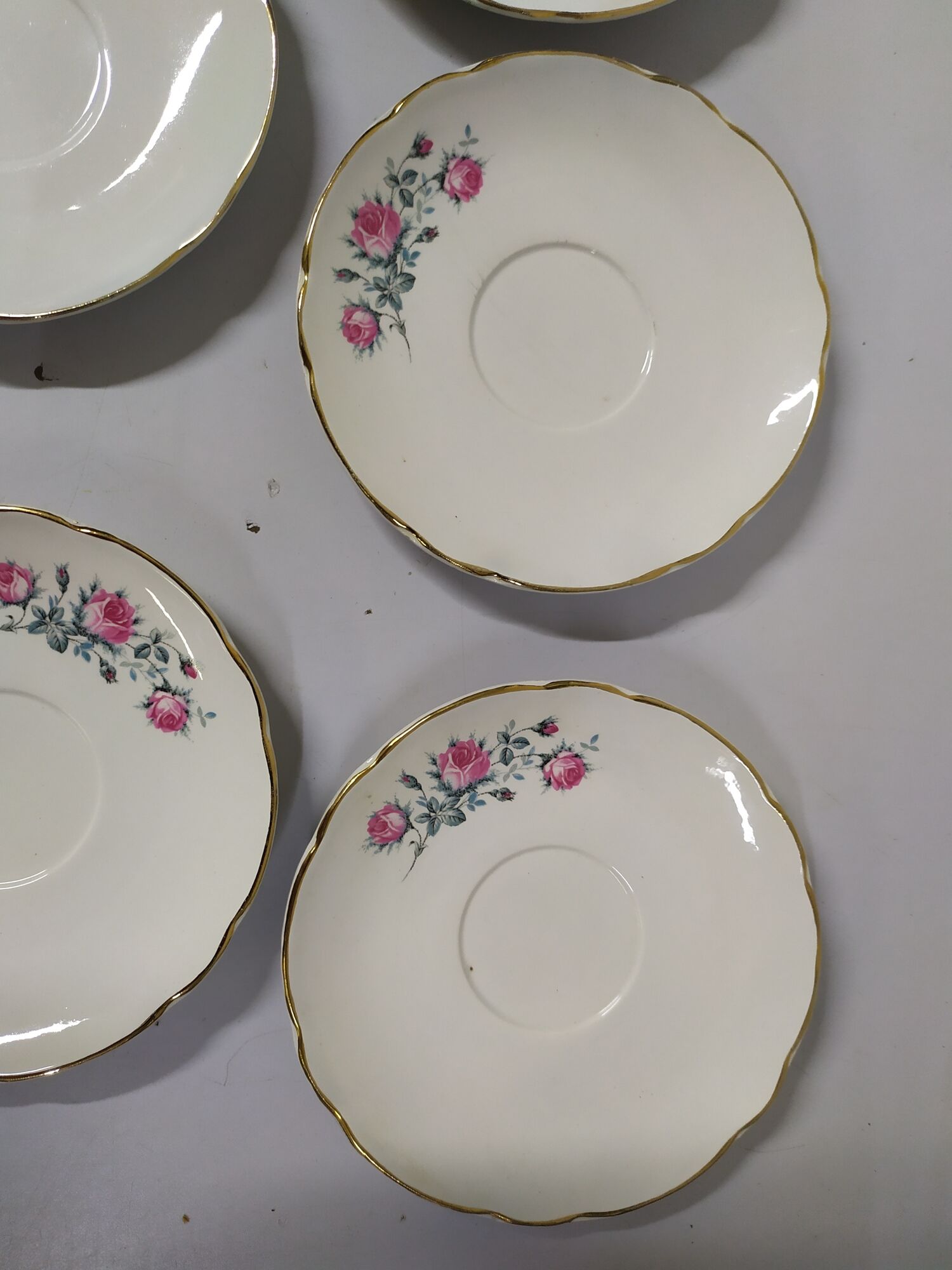 Lot de 6 sous tasse Sarreguemines digoin liseré doré fleurs rose