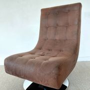 Fauteuil vintage pivotant en suède marron-esprit design années 60/70s