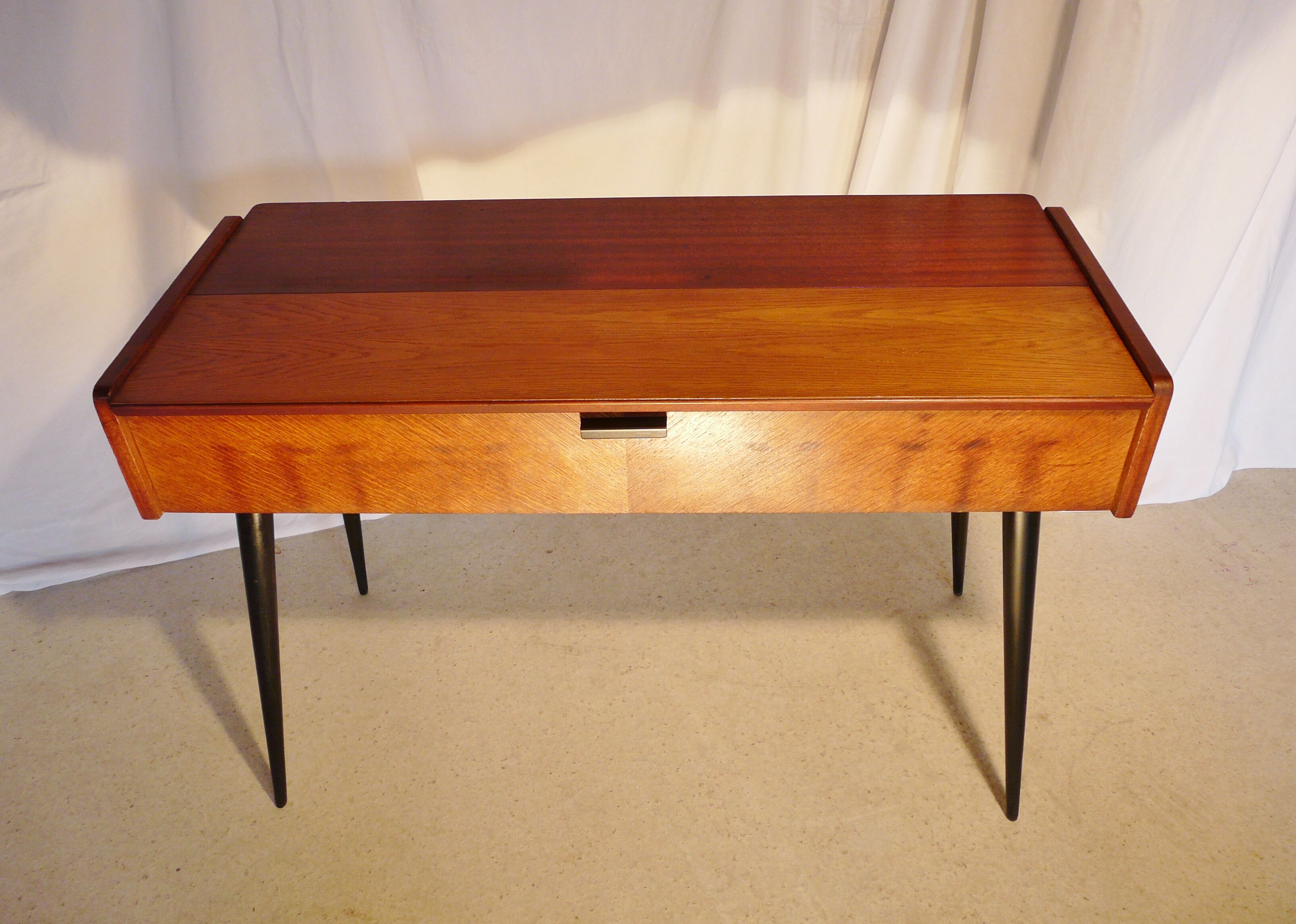 Desktop console vintage 50s