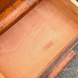 Antique chest of drawers with 5 drawers