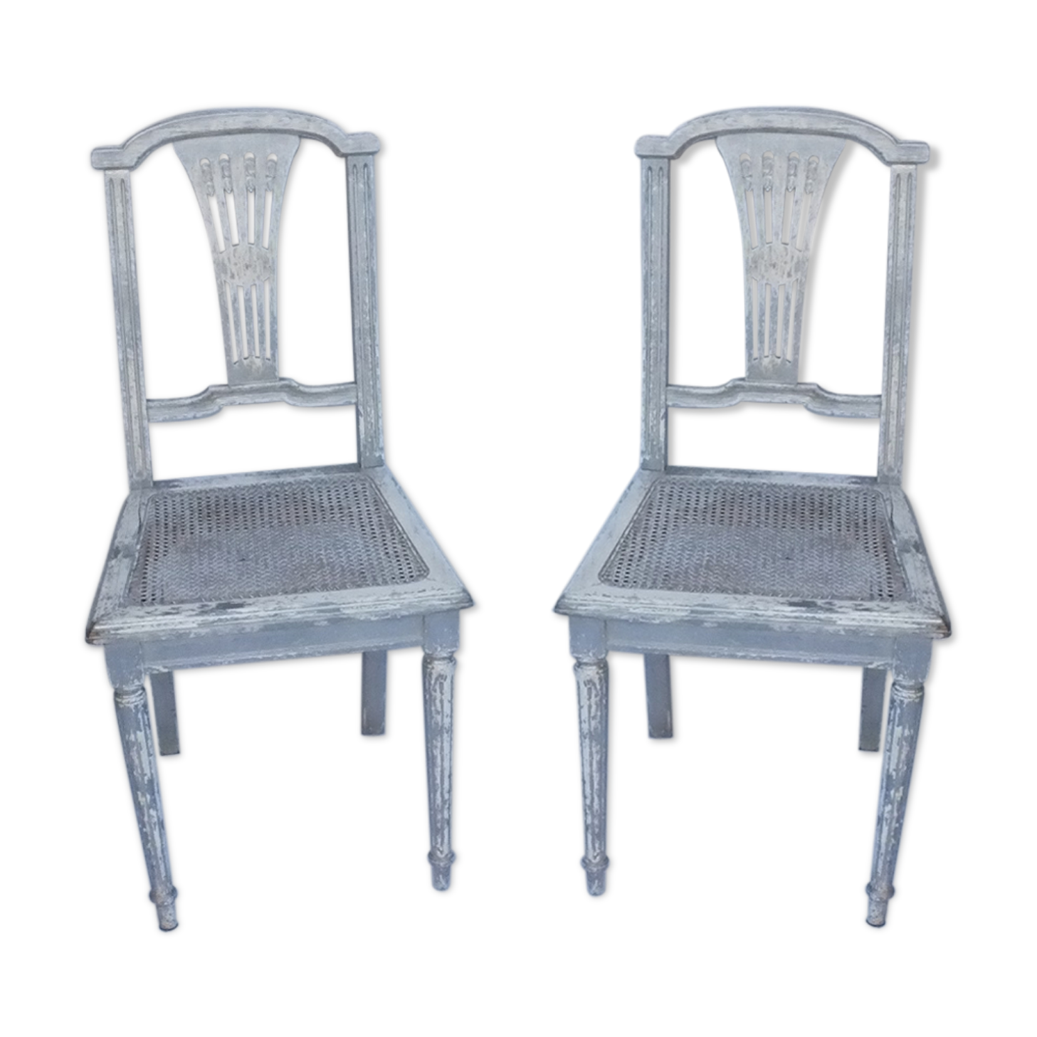 Paire de chaises cannées 1900 style Louis XVI