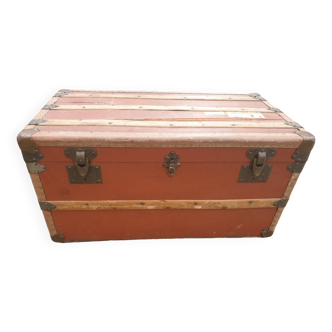 Cabin trunk