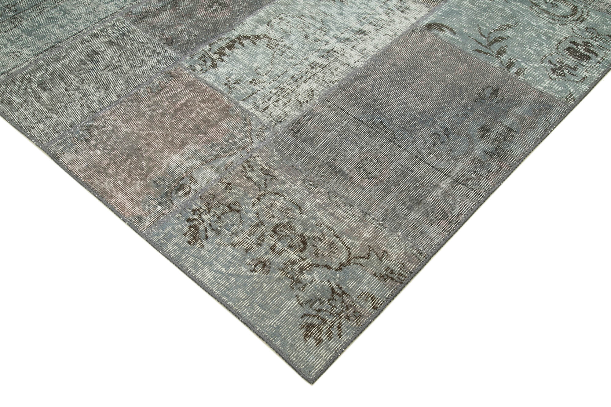 Handwoven oriental overdyed 170 cm x 247 cm grey patchwork carpet