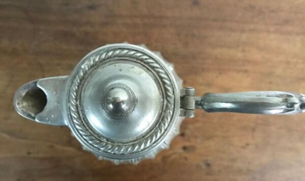 Aiguière, verre et étain, vers 1950