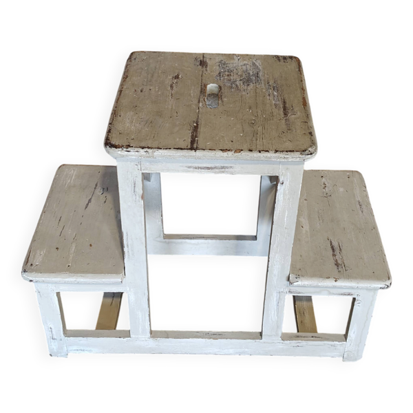 Ancien marchepied / escabeau en bois patiné – style brocante campagne