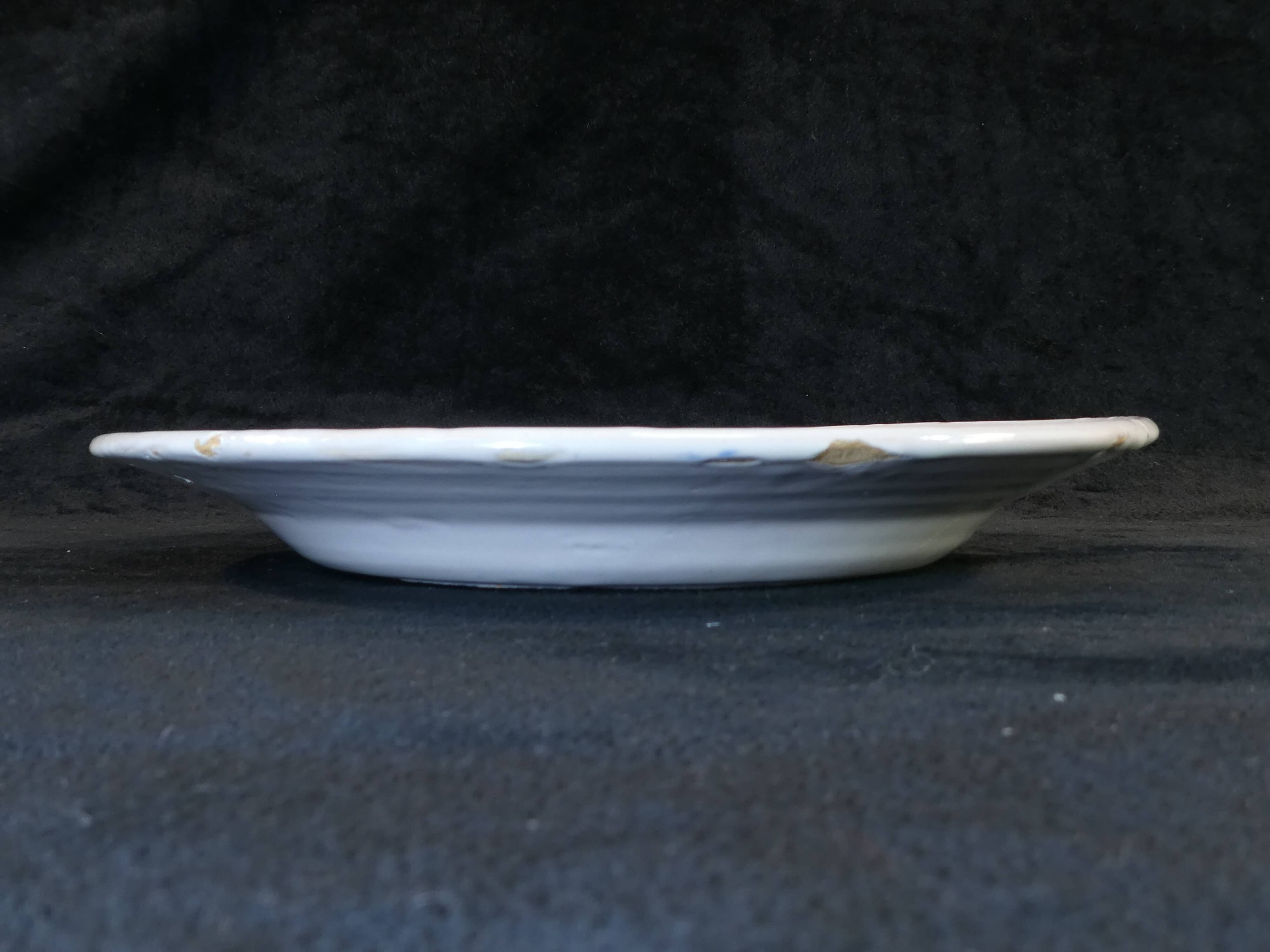 Plate in faience hr quimper decoration of breton